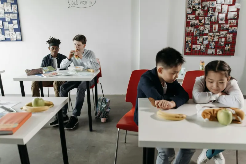 From Battlefield to Cafeteria Line: How Military Mess Trays Conquered American Lunch